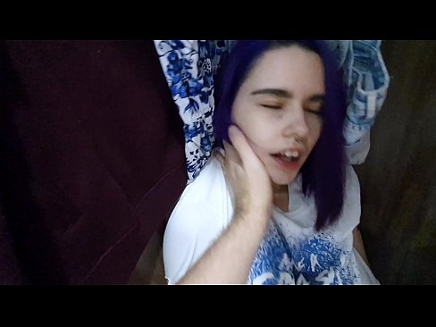 ❤️ Am găsit-o pe sora mea în dulap și am ajutat-o să ejaculeze ☑ at porn ro.novoporn.ru ❌️